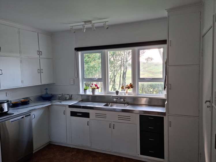 69 Marohemo Road Maungaturoto_9