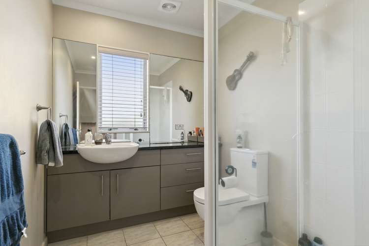 71/305 Evans Bay Parade Hataitai_14