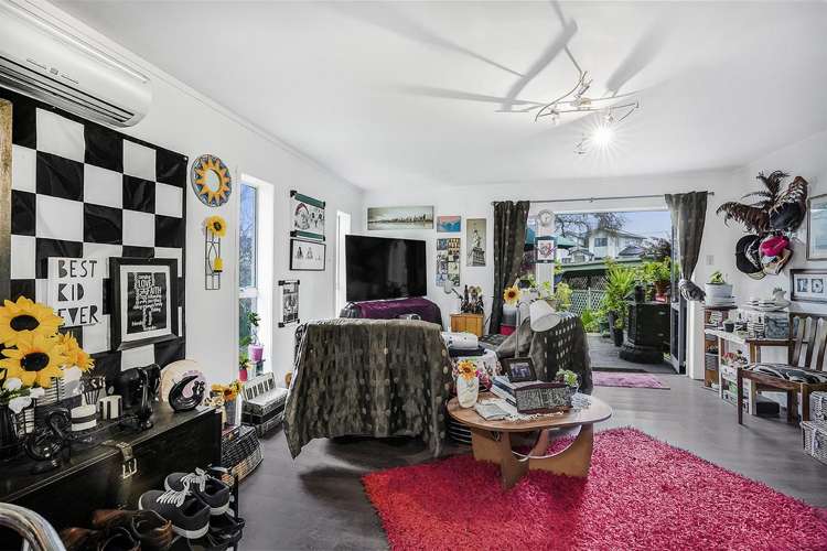 B/15 Saxbys Road Glenview_10