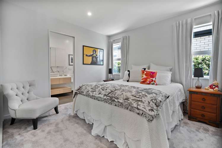 43 Eastfield Drive Lincoln_17