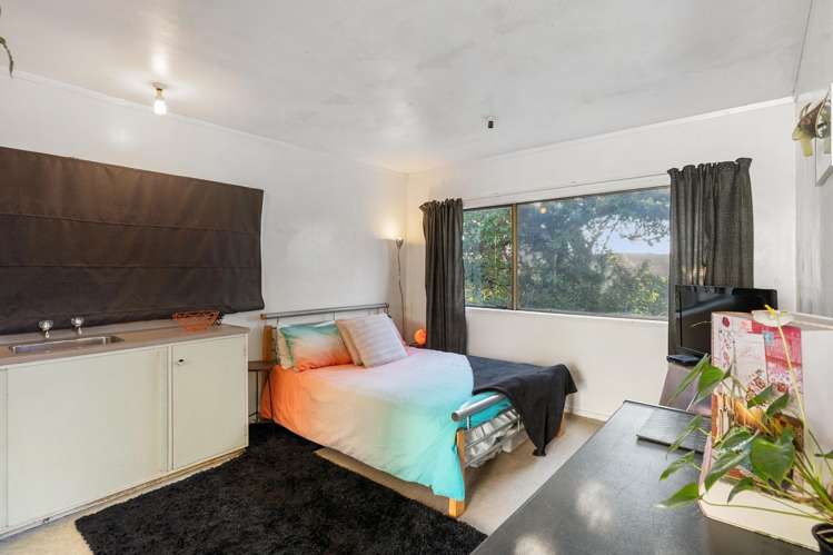 6 Madison Place Forrest Hill_15