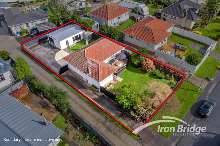 57 Fairclough Road Beach Haven_13