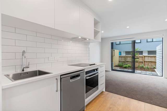 4/3234 Great North Road New Lynn_3