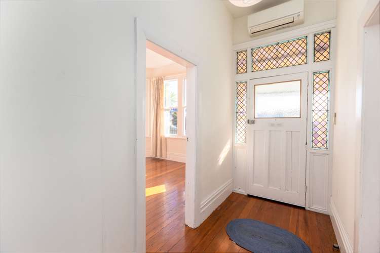 672 Worcester Street Linwood_7