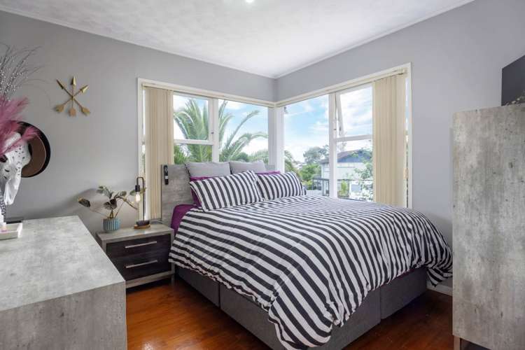 70 Barrys Road Glendene_7