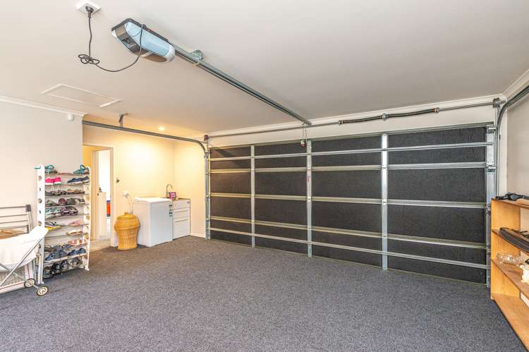 33 Magnolia Crescent Tawhero_17