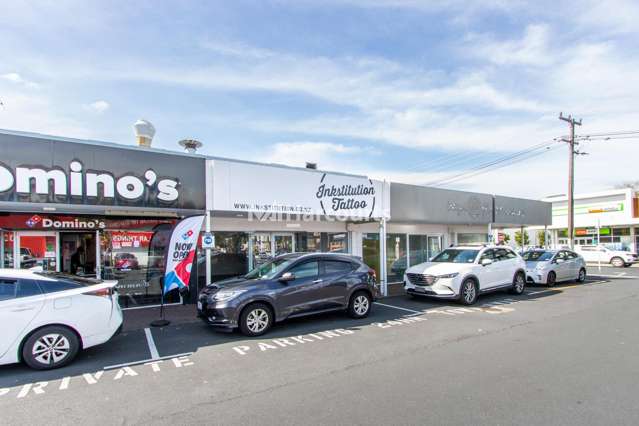 Well Located Browns Bay Retail