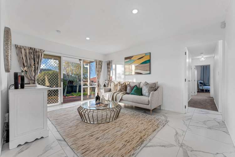 174 Burswood Drive Pakuranga Heights_2