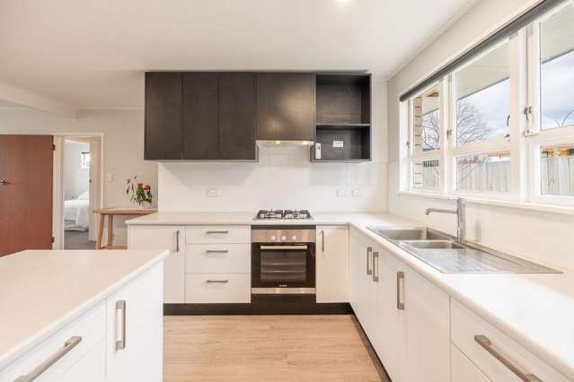 Flat 1/747 Cameron Road Tauranga South_4