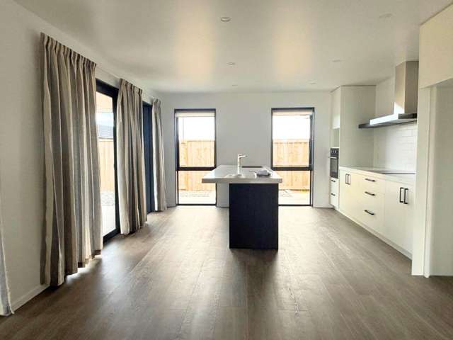 21 Taurangawaka Road One Tree Point_1