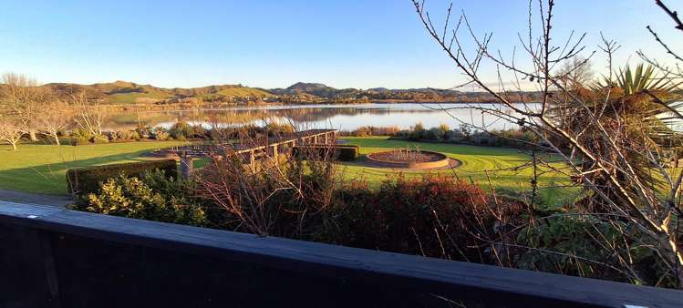 26 Lakeview Ter Huntly_6