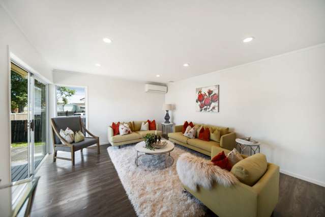 17 Sandrine Avenue Clover Park_4