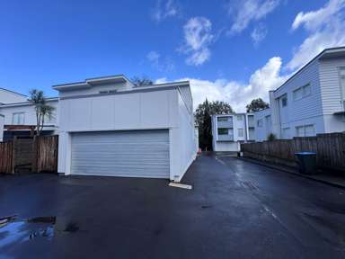 42/3 Wagener Place_2