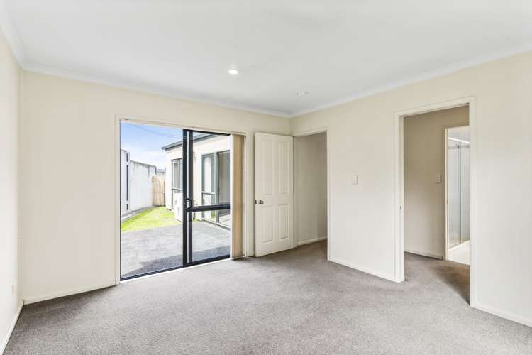 92 Bluebird Crescent Unsworth Heights_5