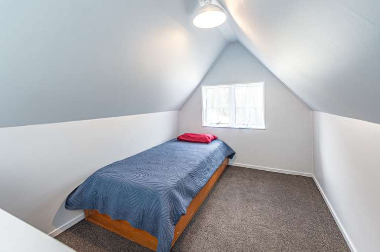 520 No 3 Line Okoia_20