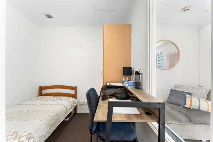 1205/11 Liverpool Street City Centre_9