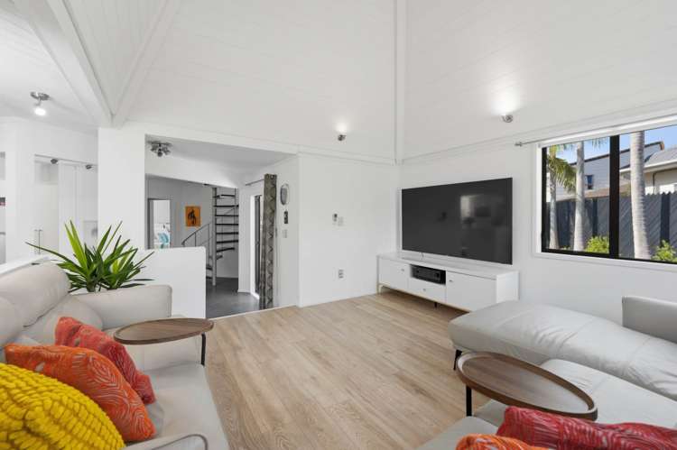 22A Eastern Beach Road Eastern Beach_25