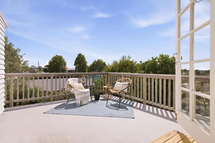 11 Lincoln Terrace Greerton_24