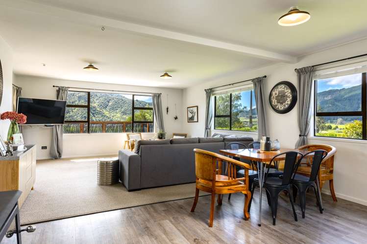 1058 Queen Charlotte Drive Anakiwa and Surrounds_7