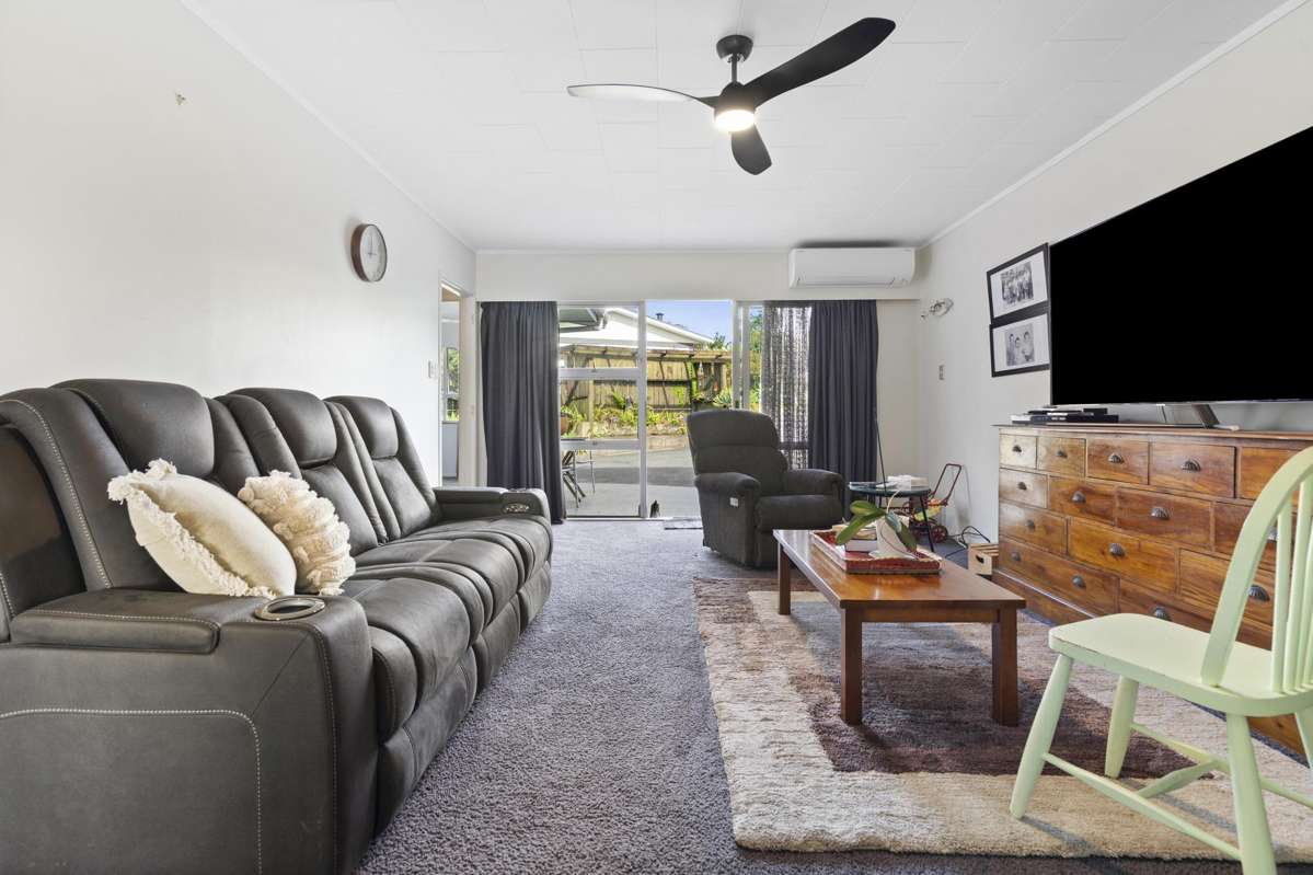 64 Tapper Crescent_2