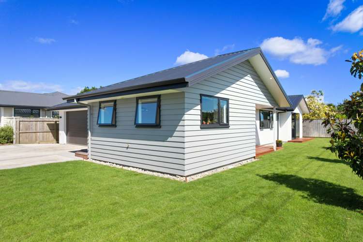 2 Thomas Way Brightwater_15