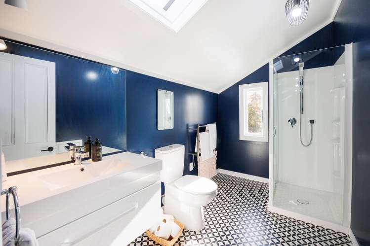 102 No 1 Line Westbrook_29