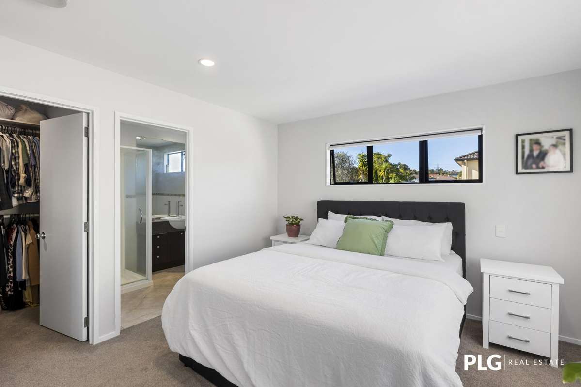 11 Oakville Avenue_2