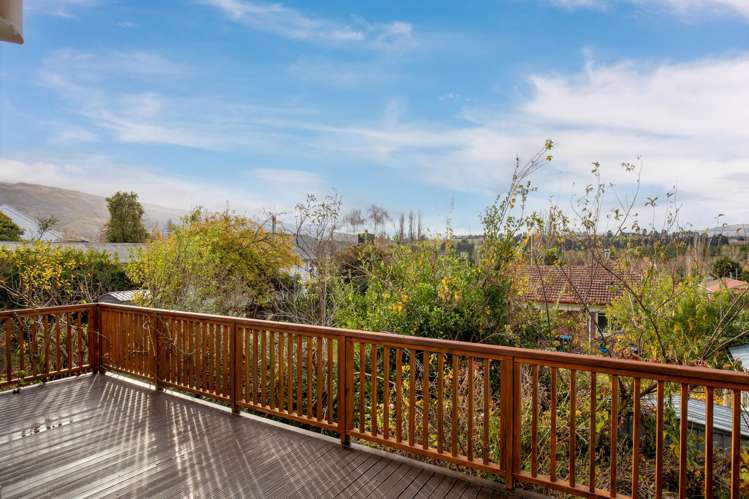 18 Branxholm Street Roxburgh_14