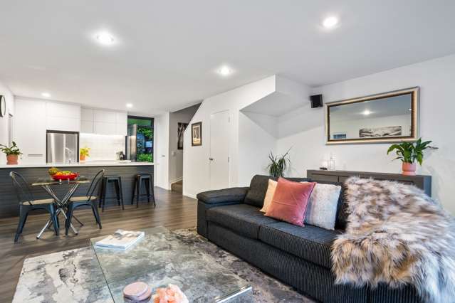 13/8 Soljak Place Mount Albert_1