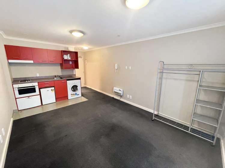 414/5 Aitken Street 1357_6
