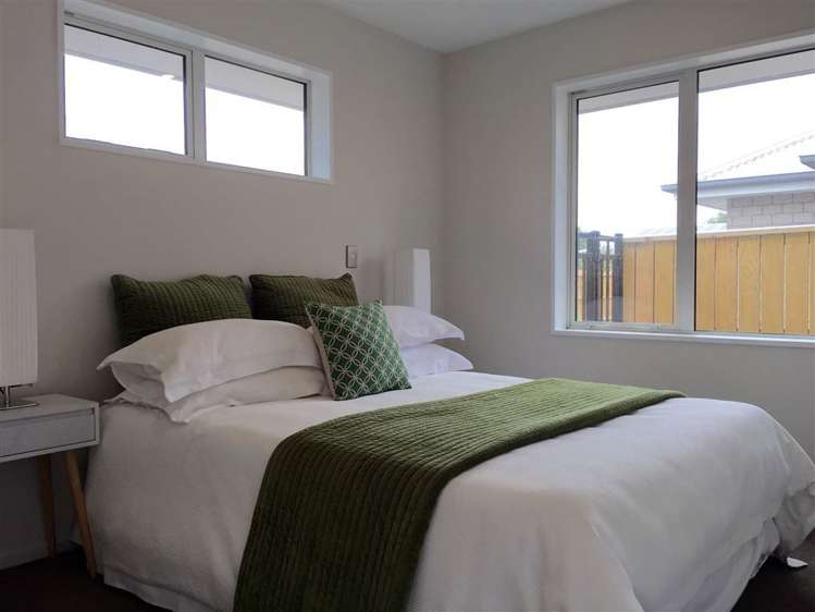 2/61 Lincoln Road Hillmorton_7