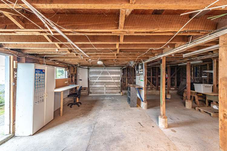 75 Anzac Parade Whanganui East_18