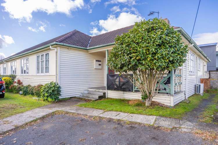 92 & 94 Peachgrove Road Hamilton East_17