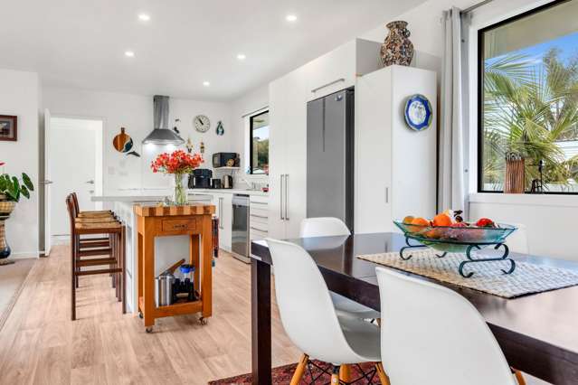 9 Meenas Place Cable Bay_4