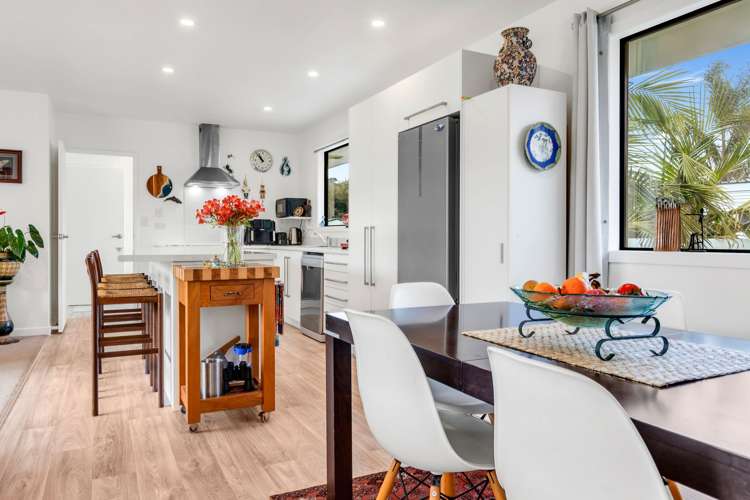 9 Meenas Place Cable Bay_3