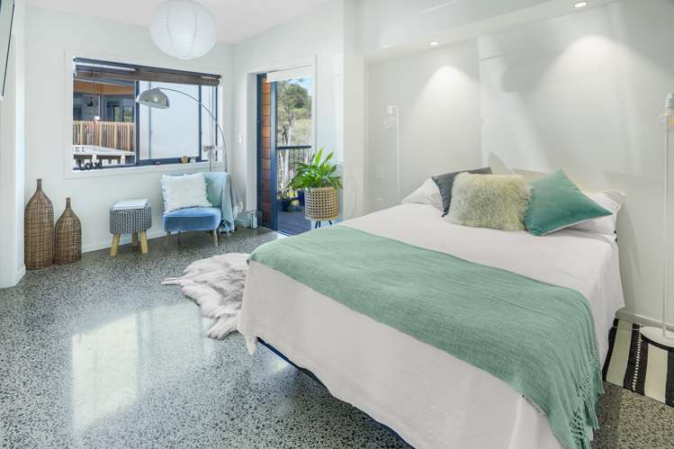 21 Seabreeze Way Raglan_15