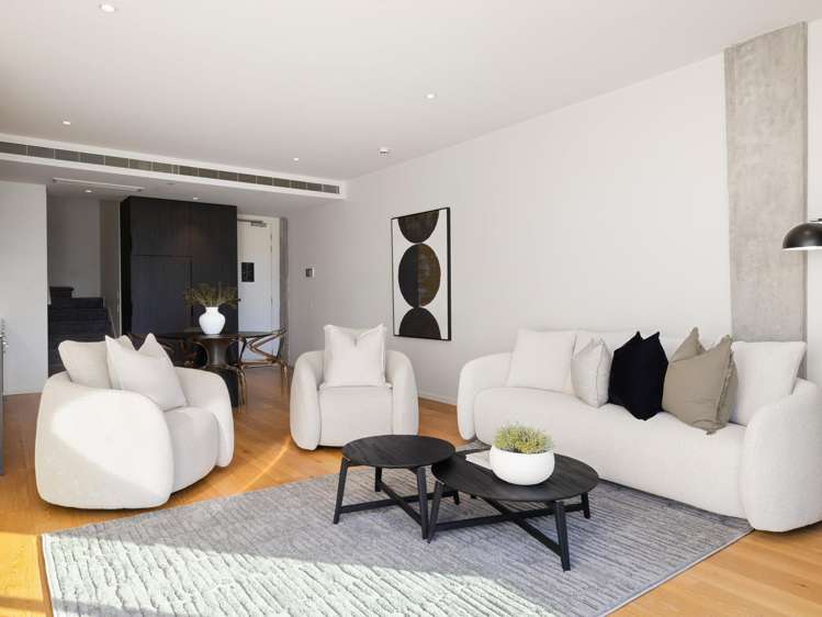 107/1 Clyde Street Hamilton East_3