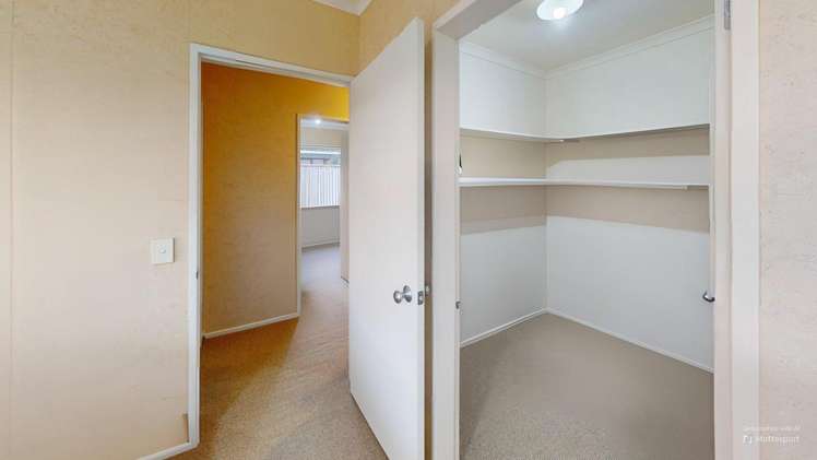 123 Pacific Drive Fitzherbert_10