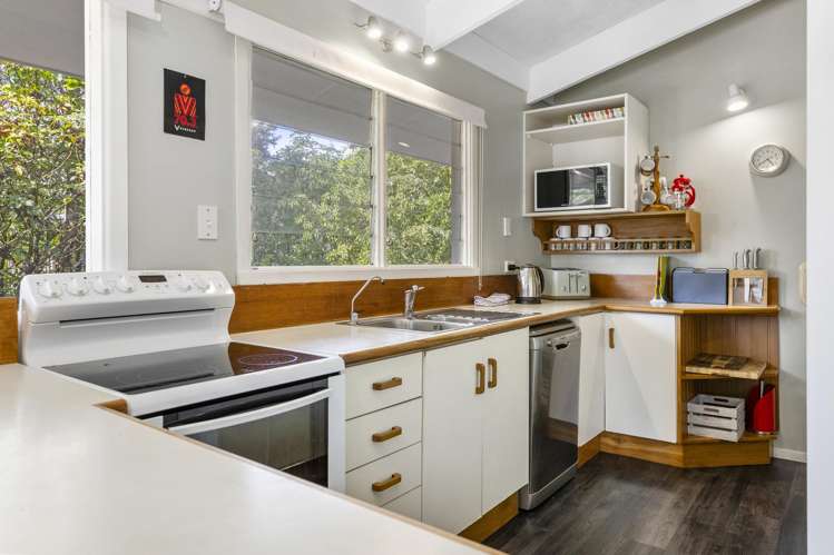 33 Pihanga Road Kuratau_12