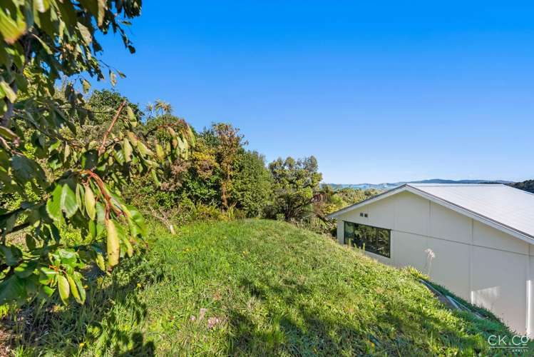 24 Titiro Moana Road Korokoro_25