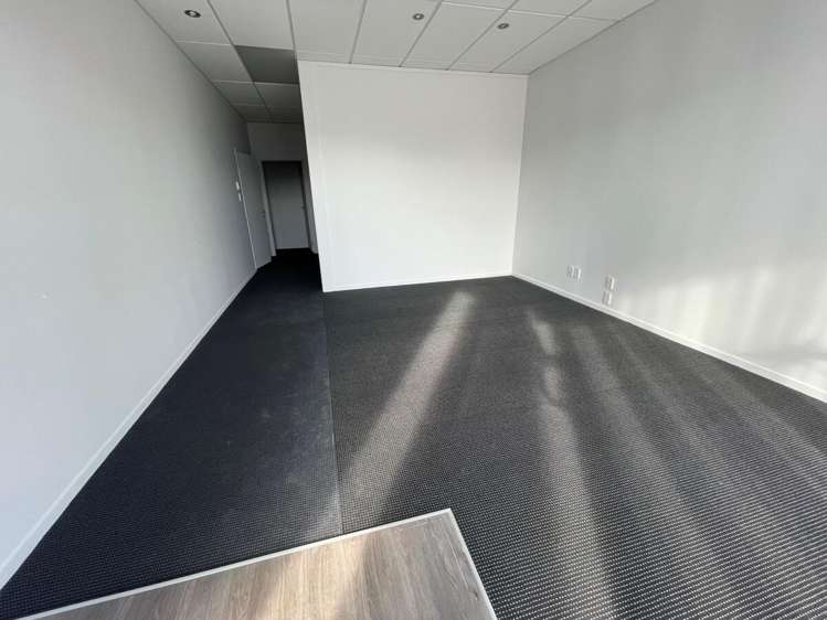 325 Main Road Kumeu_3