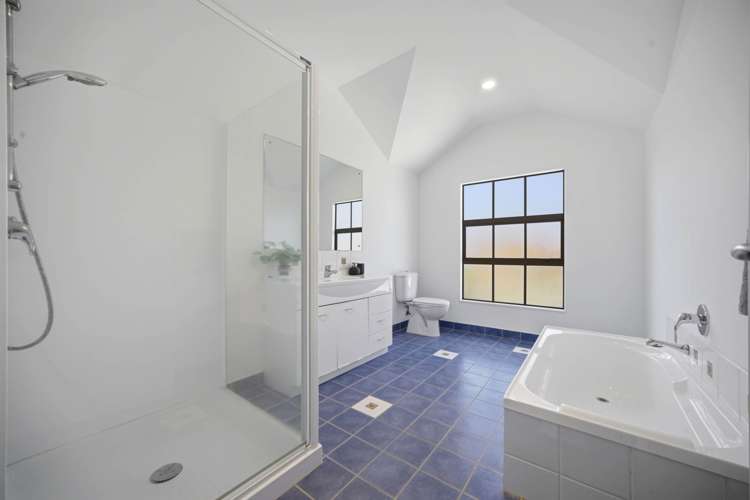 7 Red Oak Place Schnapper Rock_24