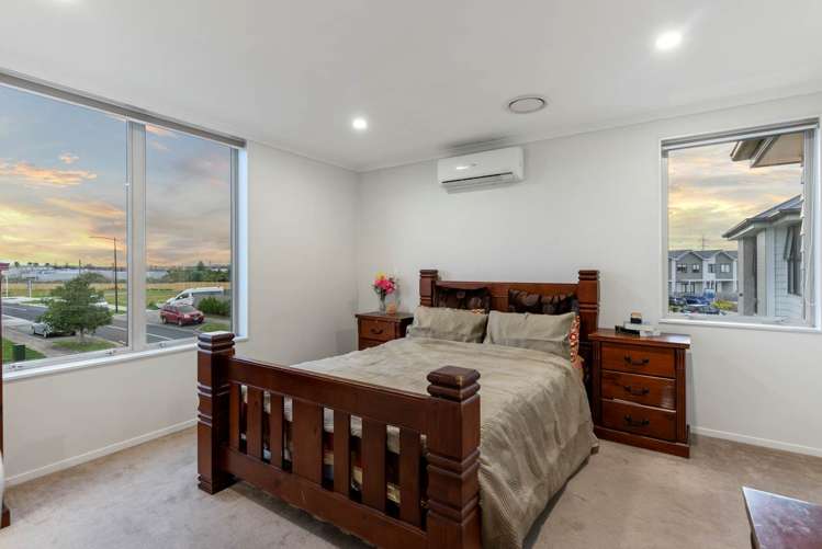 24 Soaring Bird Drive Takanini_15