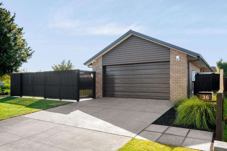 36 Barrington Drive Huntington_18