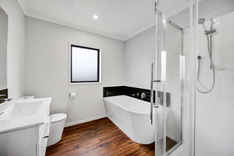 62 Hassard Street Manaia_8