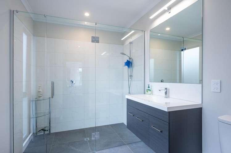 16 Kahikatea Way Richmond_12