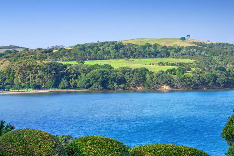 10 Okoromai Views Gulf Harbour_17