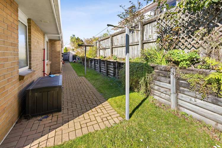 1 Cobbe Place Pomare_17