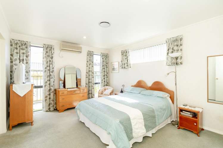 13 Bishops Close Greenmeadows_7