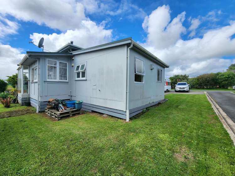 2 Mahuru Lane Okato_18